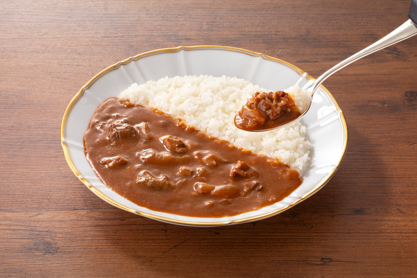 𠮷野家レトルト牛カレー200g・ハヤシ200g各5袋